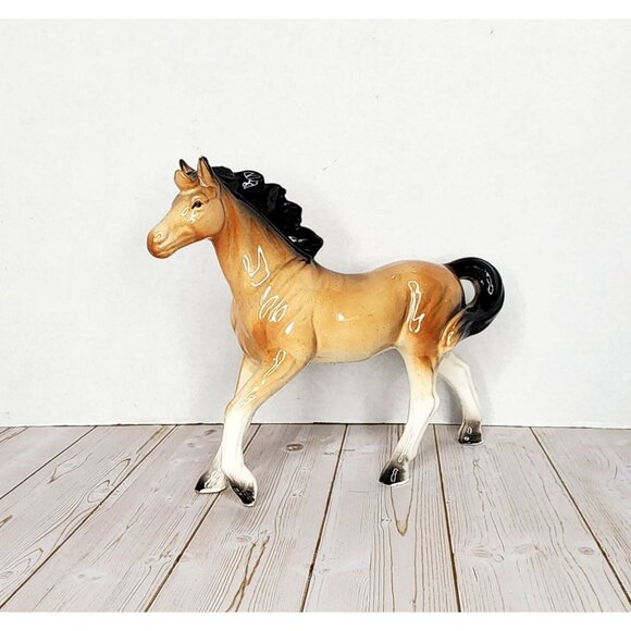 Vintage Horse Ceramic Porcelain  Figurine 8" x 7" - Picture 1 of 7